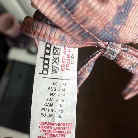 Boohoo ruched dress - Picture 7 of 7